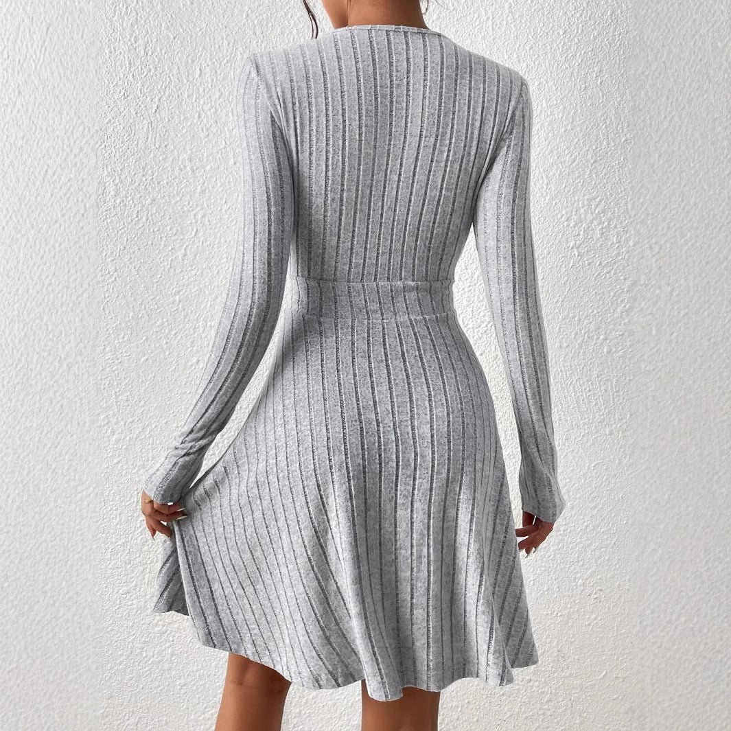 Robe Cintrée à Manches Longues