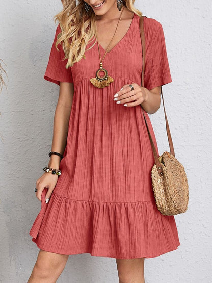 Robe d’Été à Volants – Col en V et Manches Courtes