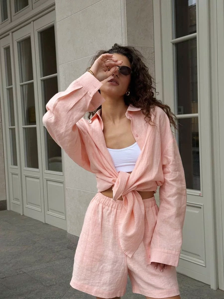 Allure Décontractée – Ensemble Cardigan à Manches Longues et Shorts