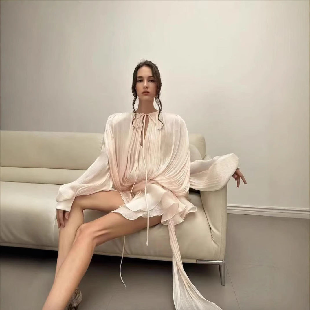 Robe Style Français Cintrée à Ourlet Structuré