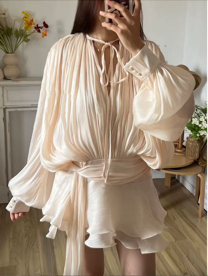 Robe Style Français Cintrée à Ourlet Structuré