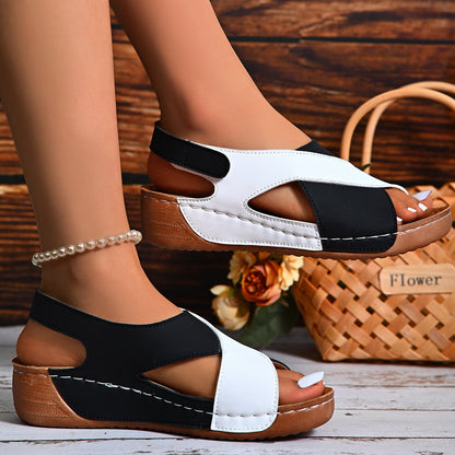 Complices des Jambes Sublimes – Sandales à Compensées